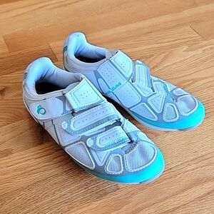 Pearl Izumi White Teal Cycling Shoe